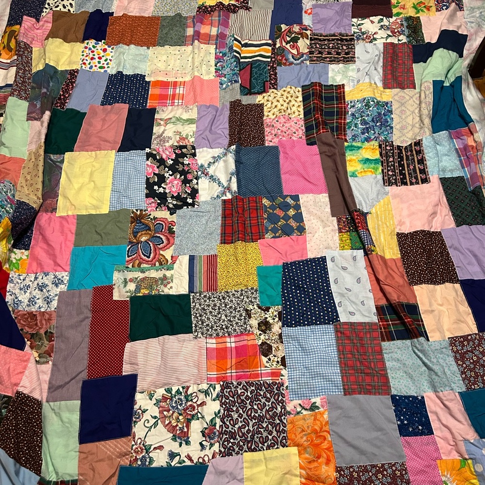 Homemade patchwork Colorful Patchwork Queen size Quilt (~82”x96”)